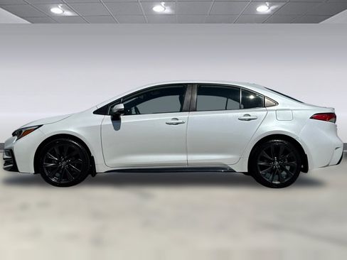 Certified 2024 Toyota Corolla SE FWD image 2