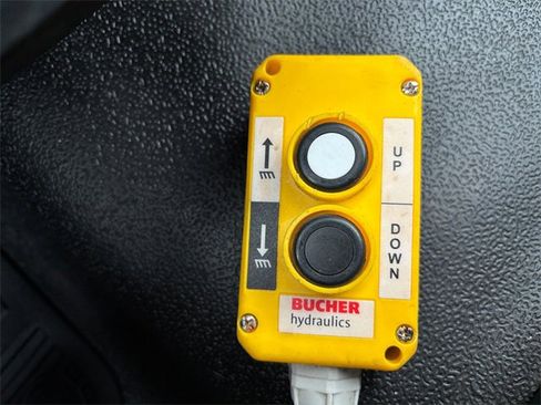 Used 2024 Ford F350 XL w/ Snow Plow Prep Package image 27