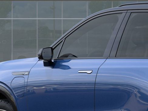 New 2026 Cadillac Vistiq Sport image 12