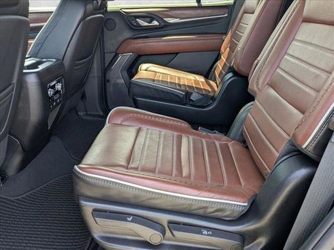 Used 2024 GMC Yukon Denali Ultimate AWD/4WD image 21