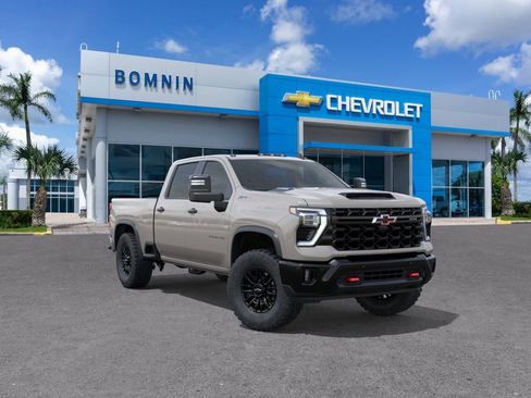 New 2026 Chevrolet Silverado 2500 ZR2 AWD/4WD image 2