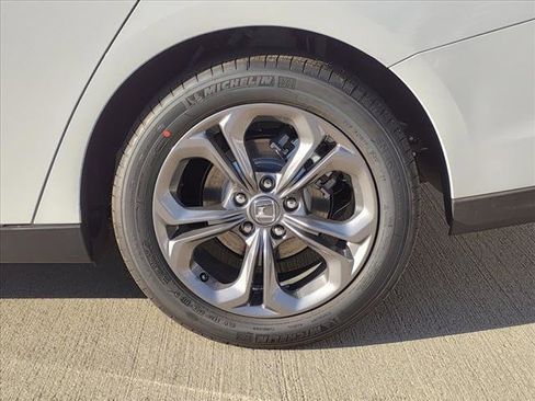 New 2024 Honda Accord EX image 4