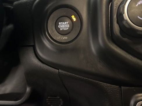 Used 2021 Jeep Wrangler Unlimited Sport image 13