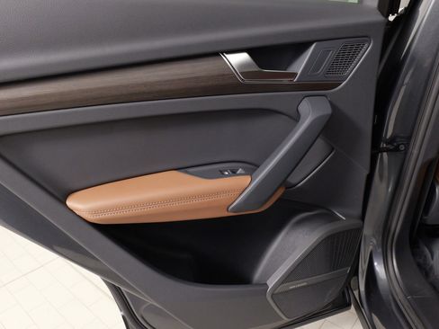 Used 2025 Audi Q5 2.0T Premium Plus image 31