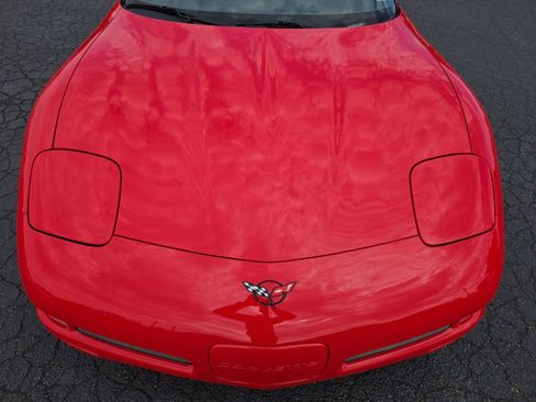 Used 2001 Chevrolet Corvette Z06 w/ Memory Pkg RWD image 30