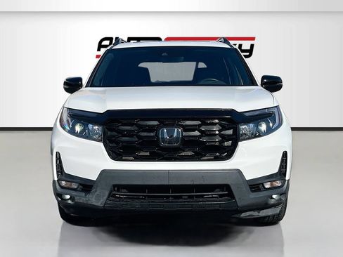 Used 2023 Honda Passport Elite image 2