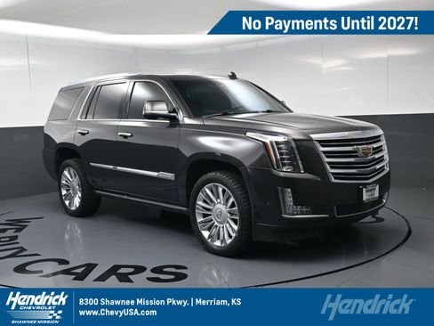 Used 2018 Cadillac Escalade Platinum AWD/4WD image 1