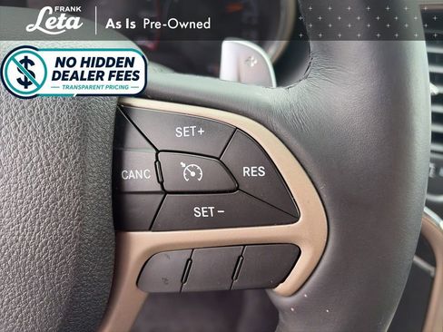 Used 2014 Jeep Grand Cherokee Limited w/ Trailer Tow Group IV AWD/4WD image 26
