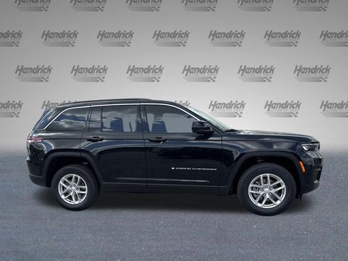 New 2026 Jeep Grand Cherokee Laredo RWD image 9