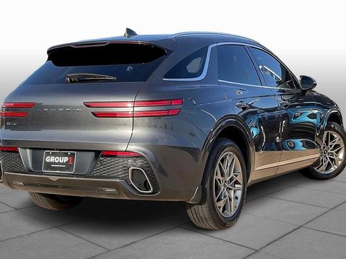 Used 2023 Genesis GV70 2.5T w/ Select Package AWD/4WD image 14