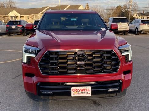 Used 2025 Toyota Sequoia Platinum image 8