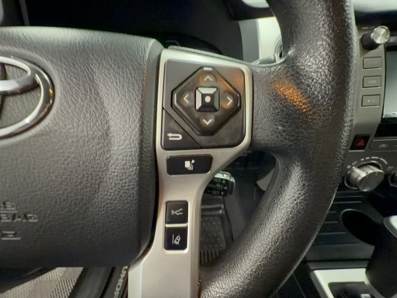 Used 2019 Toyota Tundra SR5 w/ TRD Off Road Package AWD/4WD image 19