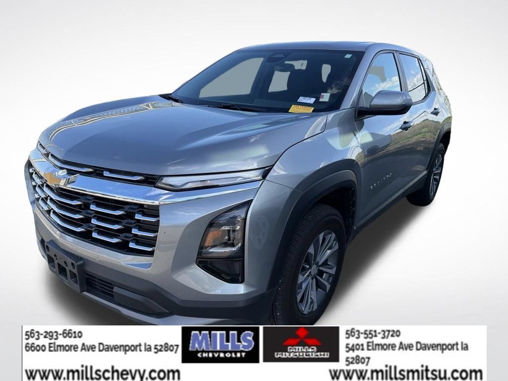 Used 2025 Chevrolet Equinox LT FWD image 1