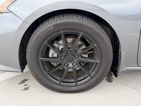 Used 2020 Nissan Altima 2.5 S FWD image 9