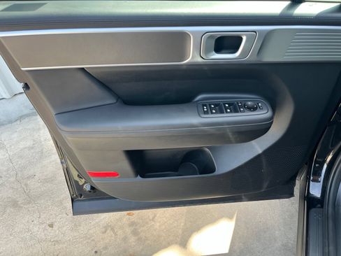 Used 2026 Hyundai Santa Fe SEL FWD image 11