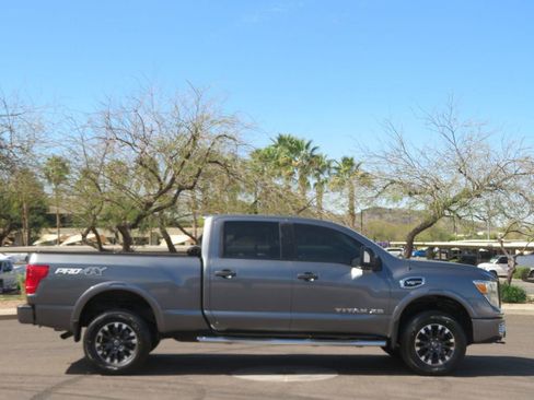 Used 2017 Nissan Titan PRO-4X image 3
