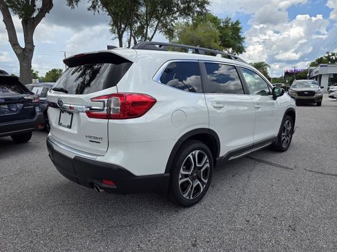 Certified 2025 Subaru Ascent Limited w/ Popular Package #1 AWD/4WD image 3