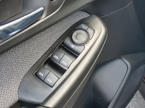 Used 2023 Chevrolet TrailBlazer LT w/ Convenience Package FWD image 10