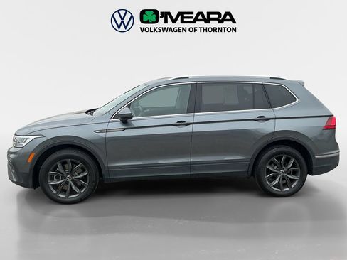 Used 2023 Volkswagen Tiguan SE AWD/4WD image 2