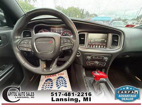 Used 2015 Dodge Charger SXT image 11