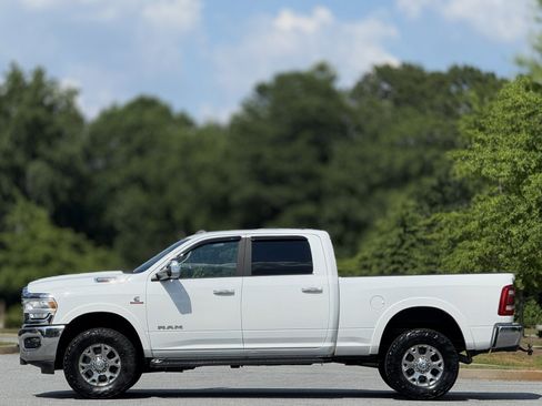 Used 2021 RAM 2500 Laramie image 8