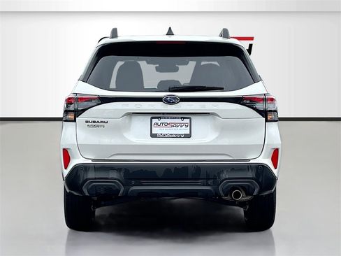 Used 2025 Subaru Forester Limited w/ Popular Package #2 image 6