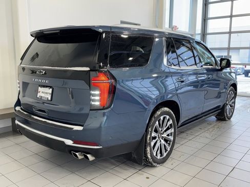 Used 2025 Chevrolet Tahoe High Country image 38