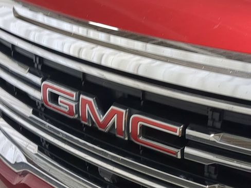 Used 2020 GMC Acadia SLT w/ Premium Package AWD/4WD image 15