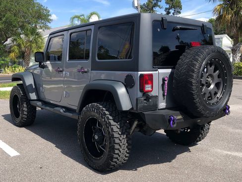 Used 2015 Jeep Wrangler Unlimited Sport w/ Quick Order Package 24S AWD/4WD image 5
