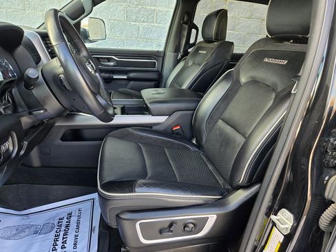 Used 2023 RAM 1500 Laramie AWD/4WD image 15