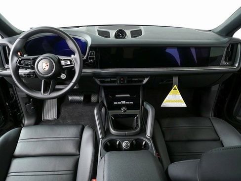 New 2026 Porsche Cayenne AWD image 20