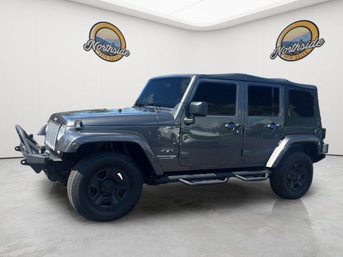 Used 2018 Jeep Wrangler Unlimited Sahara AWD/4WD image 1