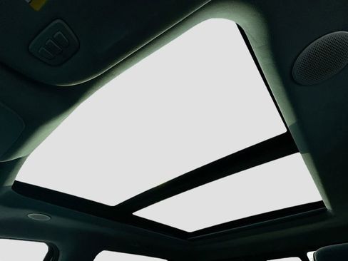 Used 2023 Ford F150 Limited image 23