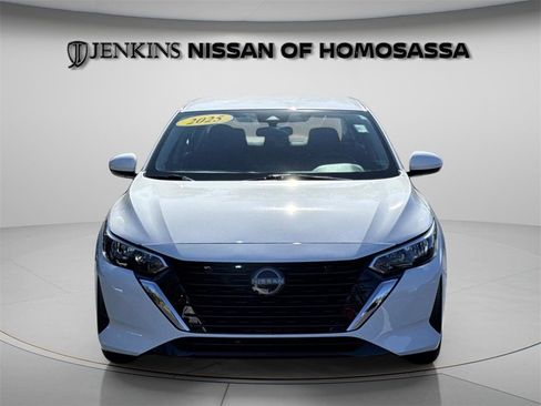 Certified 2025 Nissan Sentra S image 3