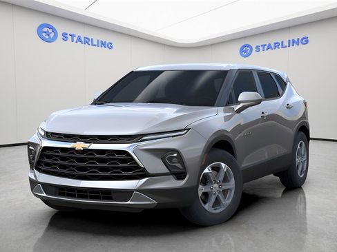 New 2025 Chevrolet Blazer LT w/ Driver Confidence Package image 6