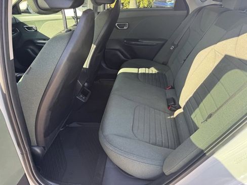 Certified 2025 Kia K4 EX image 12