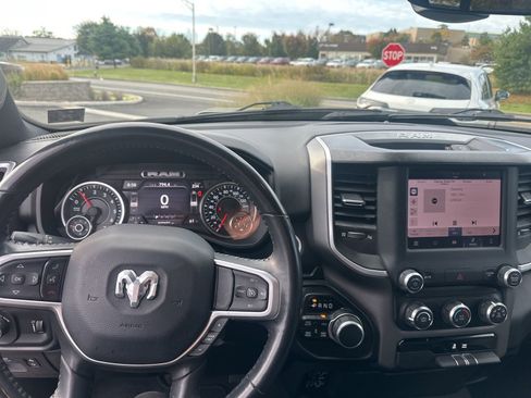 Used 2022 RAM 1500 Big Horn image 9