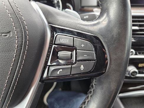 Used 2019 BMW 540i RWD image 14