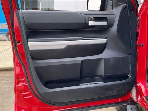 Used 2021 Toyota Tundra SR5 w/ SR5 Leather Package image 22