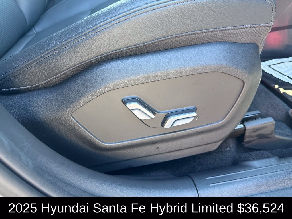 Used 2025 Hyundai Santa Fe Limited FWD image 24