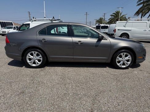 Used 2012 Ford Fusion SE FWD image 4