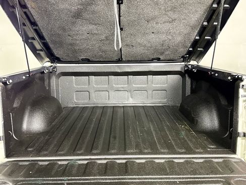 Used 2017 RAM 1500 Laramie w/ Convenience Group AWD/4WD image 22