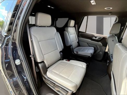 Used 2024 Chevrolet Tahoe Z71 w/ Z71 Off-Road Package AWD/4WD image 26
