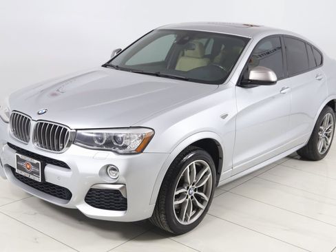 Used 2018 BMW X4 M40i image 22