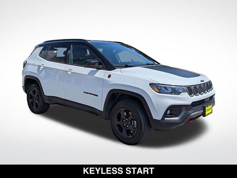 Certified 2024 Jeep Compass Trailhawk AWD/4WD image 11