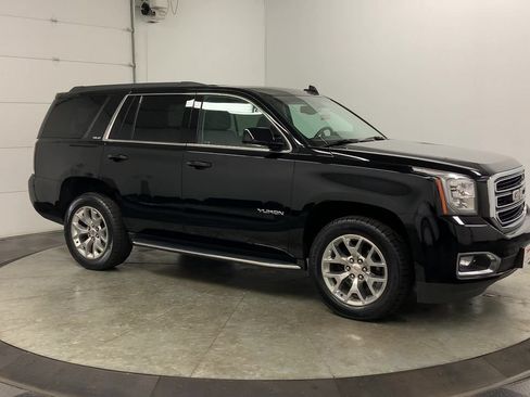 Certified 2020 GMC Yukon SLE w/ SLE Value Package AWD/4WD image 9