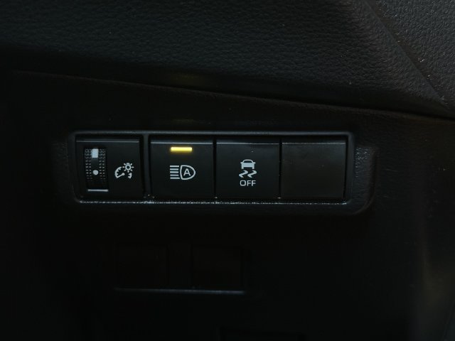 Certified 2026 Toyota Corolla Cross LE FWD image 22