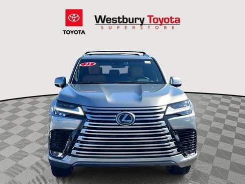 Used 2023 Lexus LX 600 4WD w/ Accessory Package (Z1) image 3