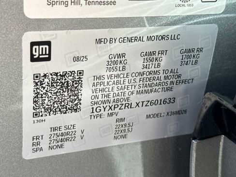 New 2026 Cadillac Lyriq V image 28