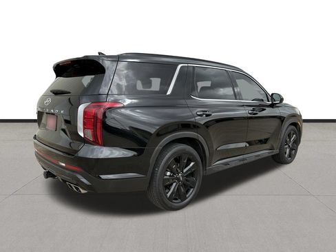 Used 2024 Hyundai Palisade XRT FWD image 5